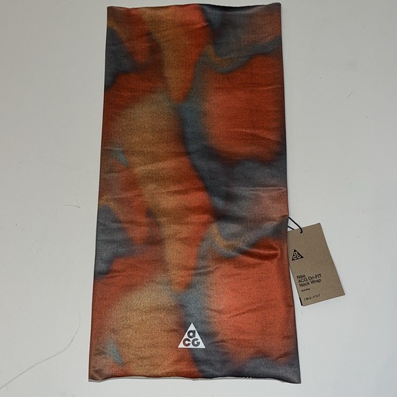 Nike ACG Reversible Neck Wrap Happy Arachnid Running Hiking Trail Unisex UV - Picture 1 of 6
